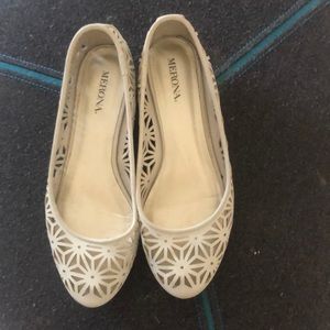 🌸5/$20 Adorable meshy flats